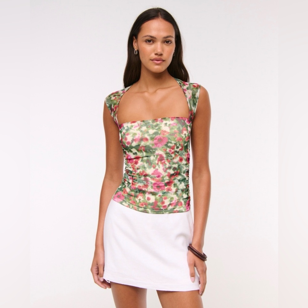 NWT 🏷️ Abercrombie Ava Mesh Top